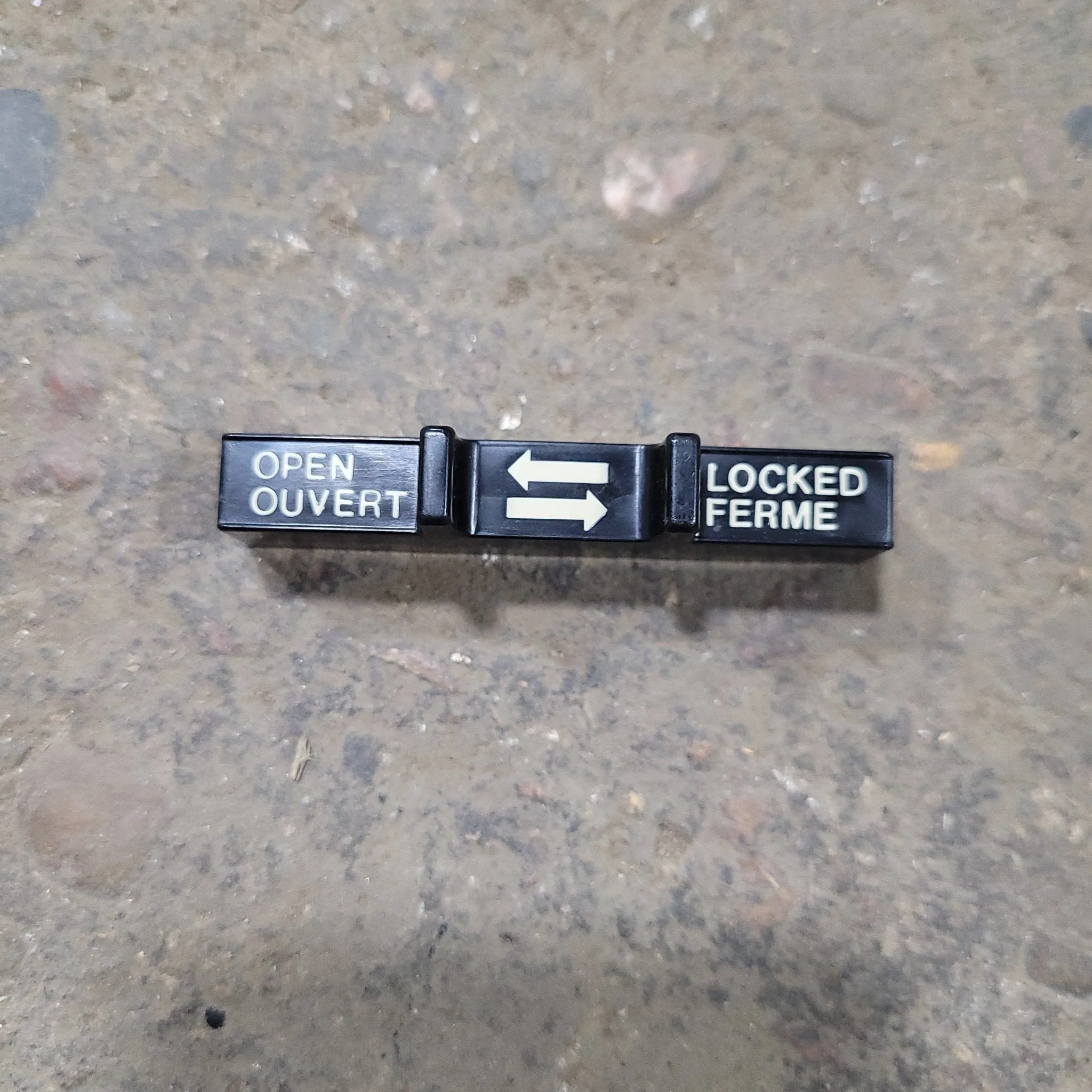 0qDometic-Refrigerator-Locking-Latch-2930135021