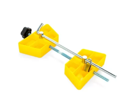 Camco 44642 Wheel Chock (3.5" to 5.5" Tire Spacing)