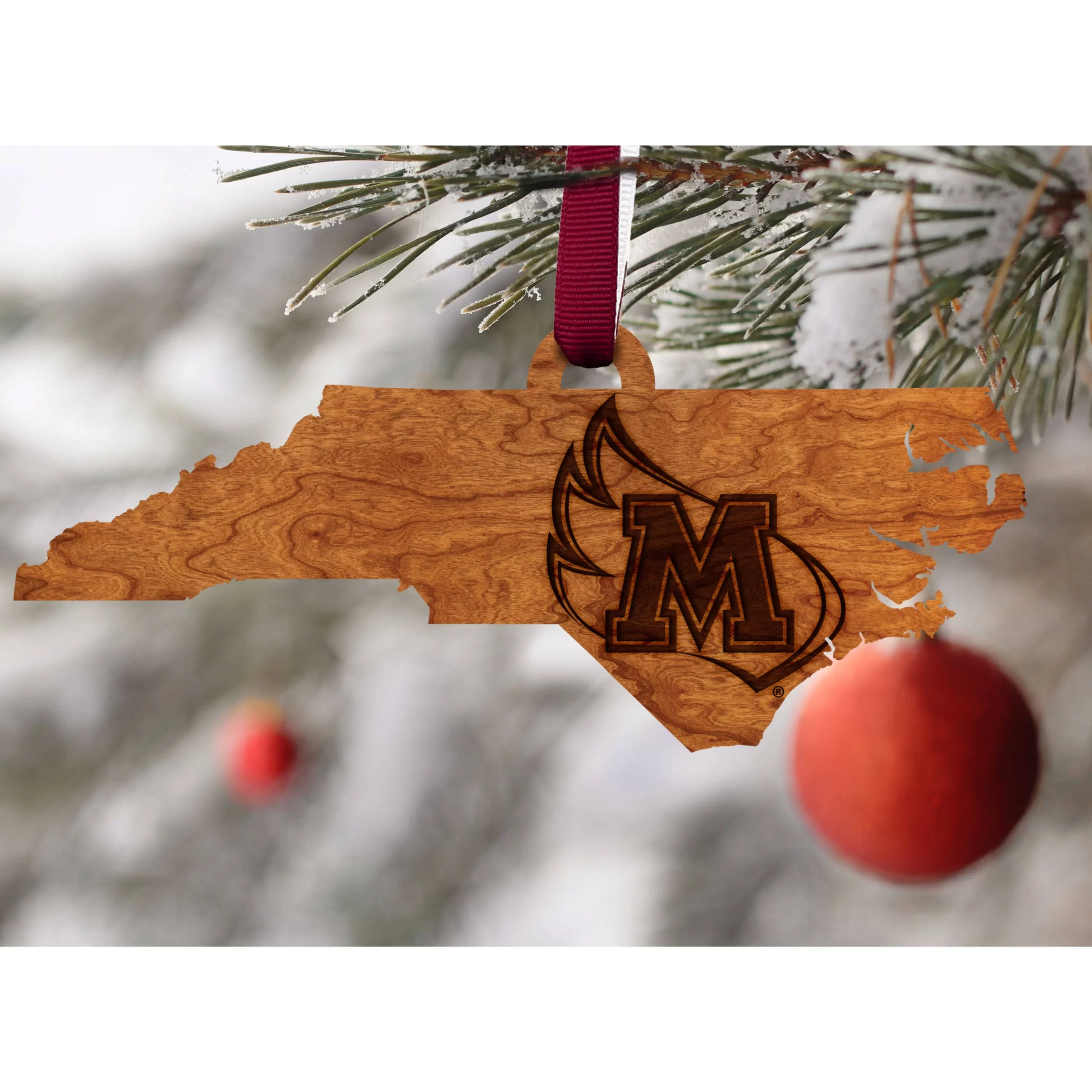 5lMeredith-College-Ornament-State-Shape-with-Meredith-Wing-Logo_1