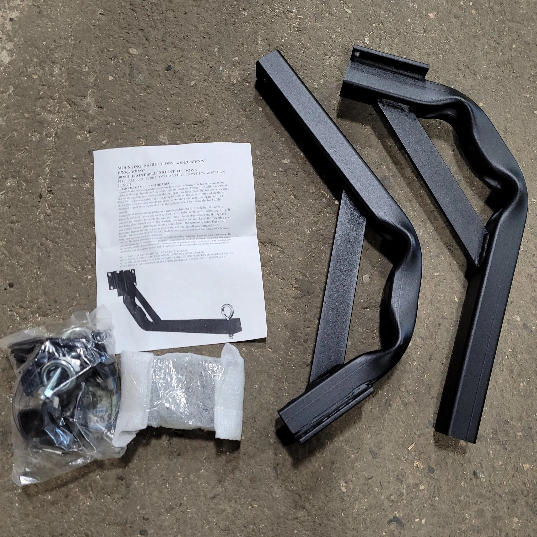 6fBILLIS-RV-FRONT-TIE-DOWN-3028H-09-14-Toyota