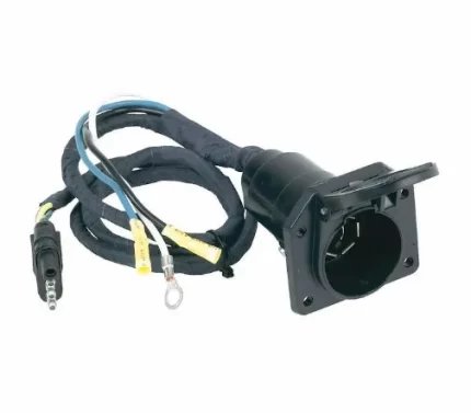 HUSKY TOWING 7 RV Blade To 4 Wire Flat Flexible Wire With Dust Cover  Protective Wire Cover 13166