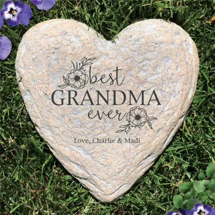 Best Grandma Ever Heart Garden Stone - Realistic Resin Design