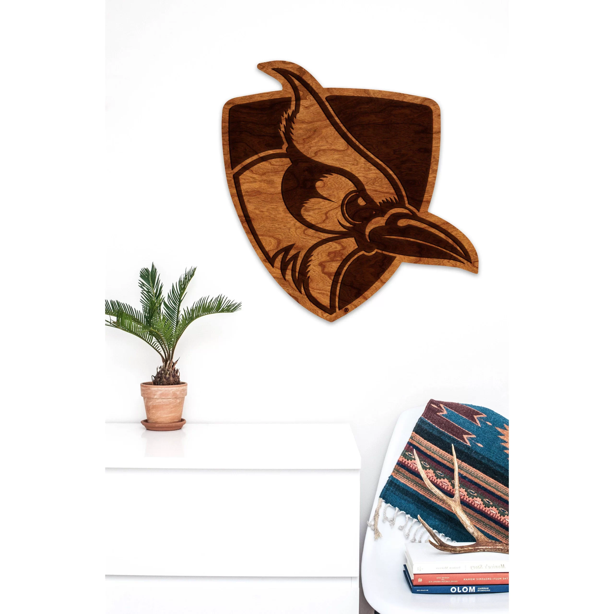 8aJohns-Hopkins-Wall-Hanging-Logo-Shield-and-Blue-Jay_1