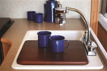 Bordeaux 13 Inch x 15 Inch Sink Cover
