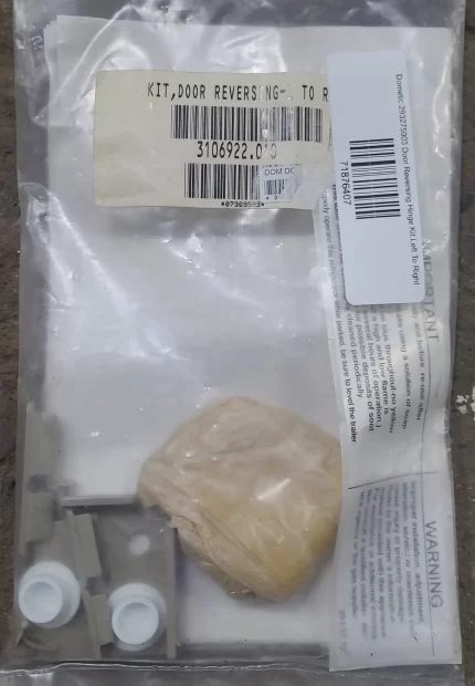 Dometic 293275003 Door Reversing Hinge Kit Left To Right